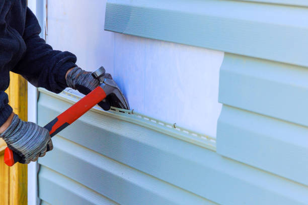 Reliable Wood Siding contractor in Candler, NC by Creative Siding